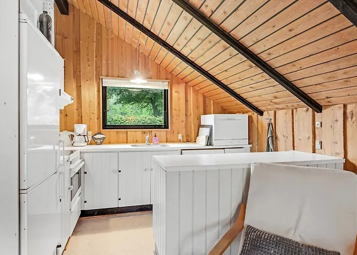 In Nature By The Lake, Legoland, Unique Nature Feriehus Ansager