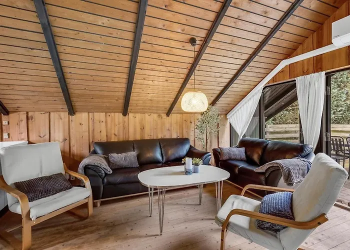 In Nature By The Lake, Legoland, Unique Nature Feriehus